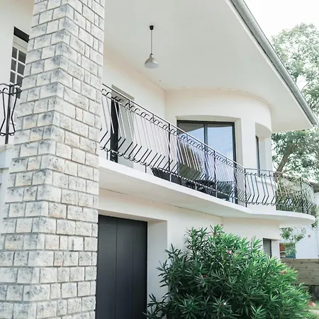 別荘 Maison Dharma A 5km De La Avec Sauna