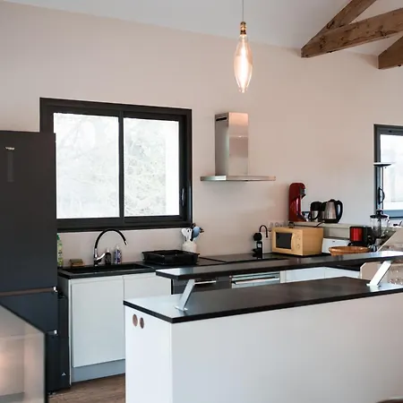 Maison Dharma A 5km De La Avec Sauna 펜션