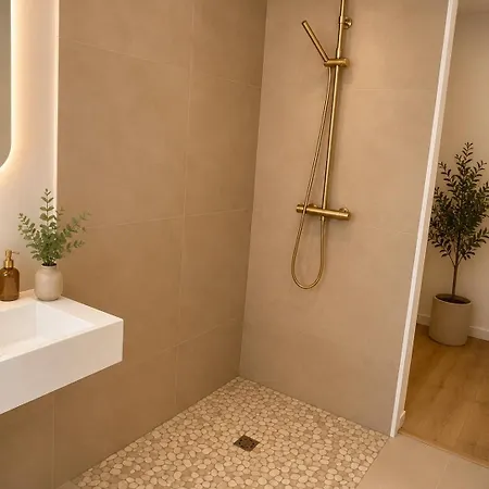Tatil Evi Maison Dharma A 5km De La Avec Climatisation